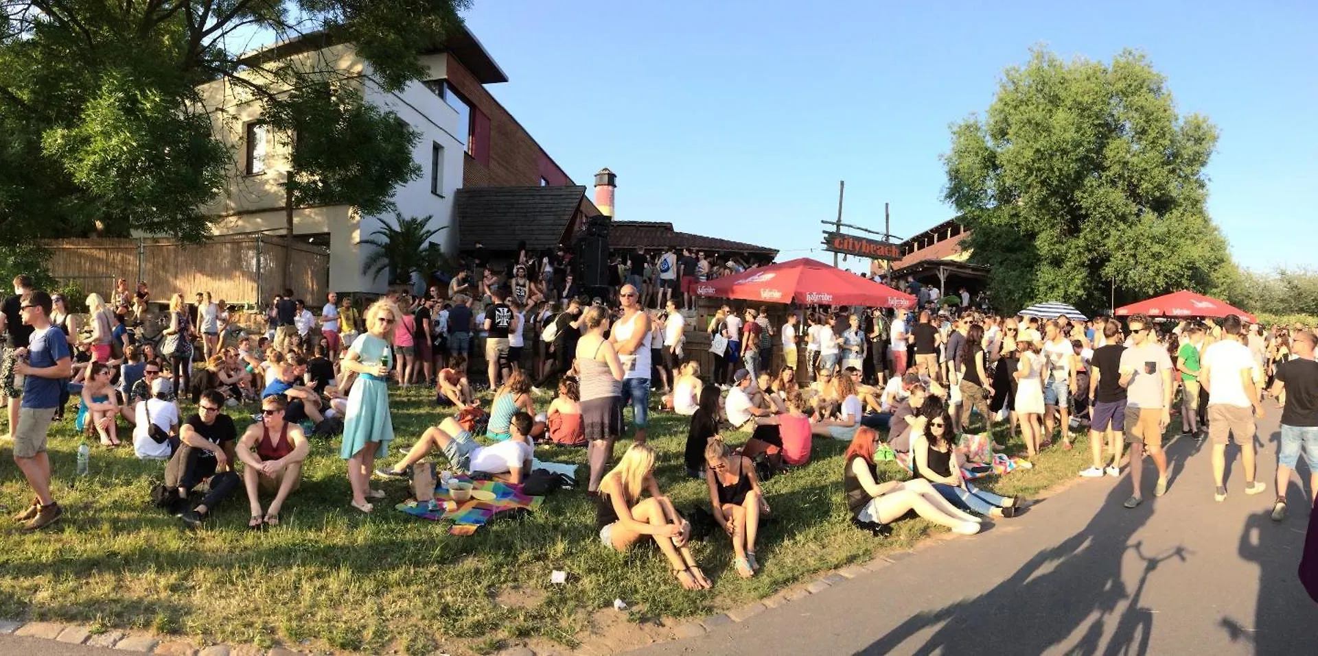 Stadtvilla Oscar 2 Og - Stilvoll Sanierte Altbauwohnung In Denkmalgeschuetzter Stadtvilla Nahe Elbradweg Dresden